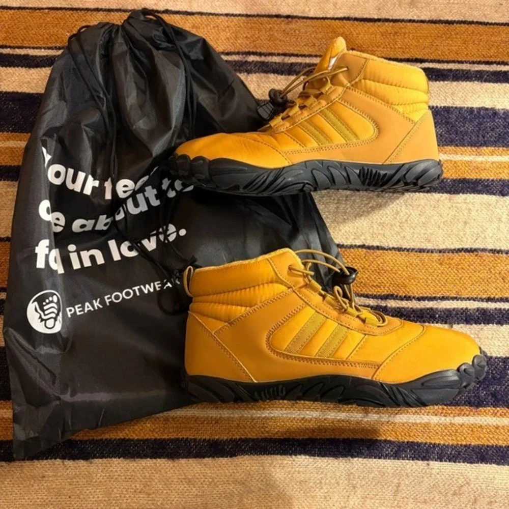 Peak Footwear Mustard Yellow Quilted Puffer Winter Boots‎ Bungee Lace Mid Top